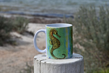 Load image into Gallery viewer, Yellow sea horse
